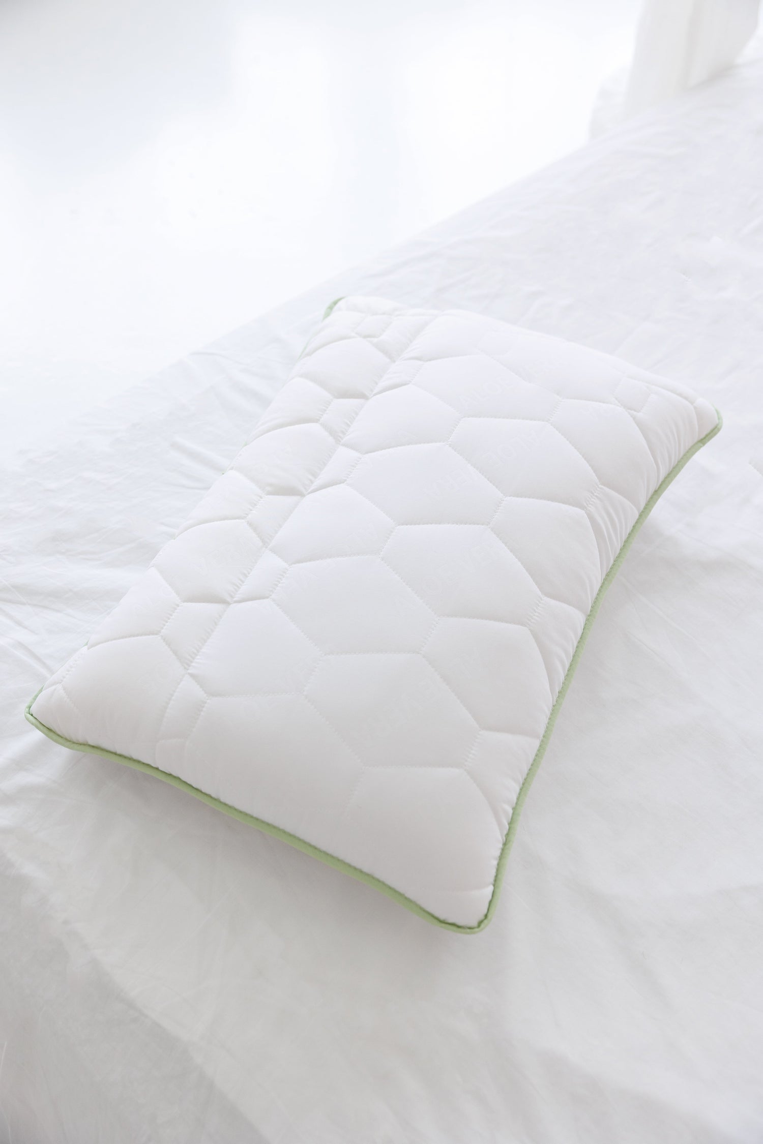 Eco Bedding Aloe Vera COMFORT Pillow EcoBedding.uk