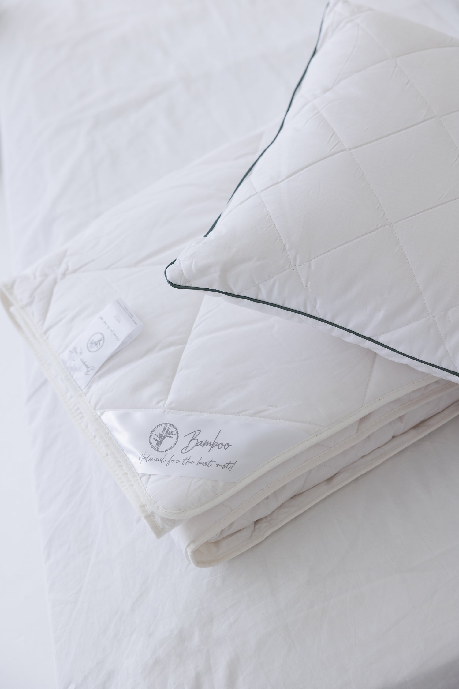 Eco Bedding Bamboo Pillow – A Gentle Embrace for Your Dreams