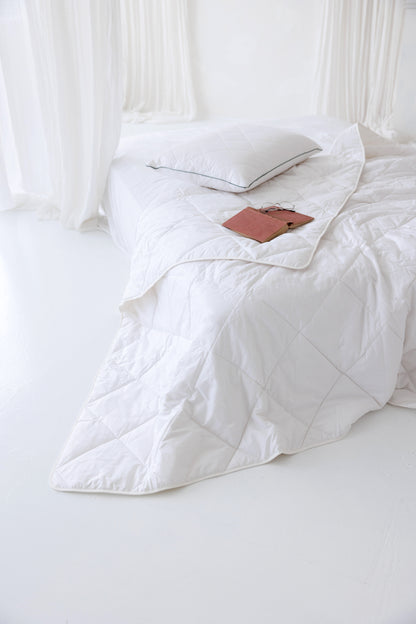Eco Bedding Bamboo Duvet – A Gentle Embrace for Your Soul